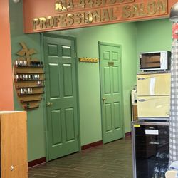 Nail World - Powder rooms