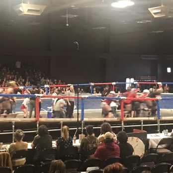 Texas Roller Derby - Derby girls in action - Professional Sports Teams Near Me - Austin, Texas