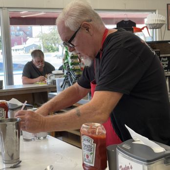 Taylor's Maid-Rite - Burgers Near Me - Marshalltown, Iowa