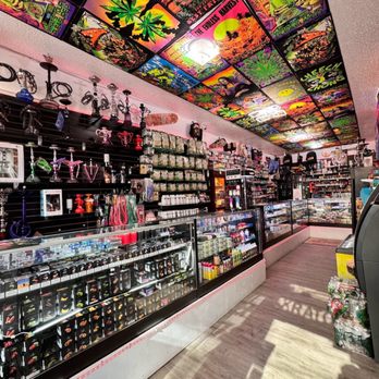 QUICK STOP SMOKE SHOP - Updated June 2026 - 15 Photos - 1354 South St,  Philadelphia, Pennsylvania - Tobacco Shops - Phone Number - Products