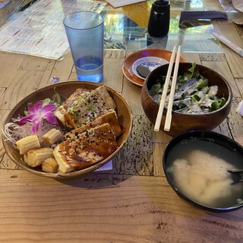 The Buzz Sushi - Sushi Bars Near Me - Santa Cruz, California