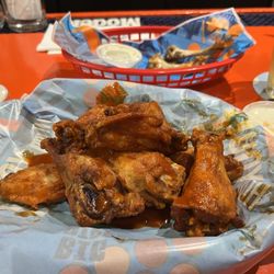 Atomic Wings - Atomic!