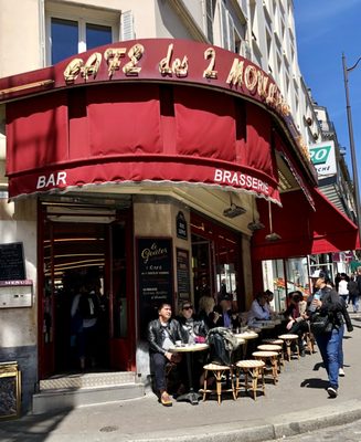 Café des Deux Moulins by null