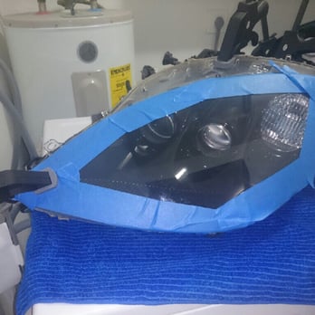 Headlight Lens Replacement - Auto Glass Services Near Me - Miami, Florida