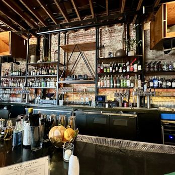 The Semi-Tropic - Breakfast & Brunch Near Me - Los Angeles, California