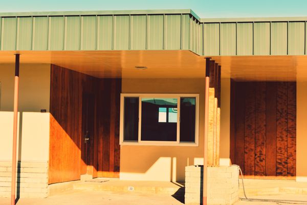 Curly Redwood Lodge by null