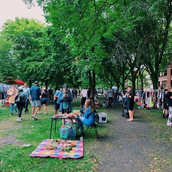 Logan Square Farmers Market - a large crowd of people - Farmers Market Near Me - Chicago, Illinois