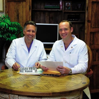 Perio Health Professionals - Dr Michael McGuire (left) and Dr Todd Scheyer (right) - Periodontists Near Me - Houston, Texas Perio Health Professionals - Dr Michael McGuire (left) and Dr Todd Scheyer (right) - Periodontists Near Me - Houston, Texas
