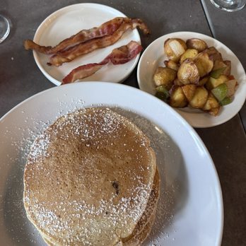 Whisk Breakfast & Brunch - Breakfast & Brunch Near Me - East Point, Georgia Whisk Breakfast & Brunch - Breakfast & Brunch Near Me - East Point, Georgia