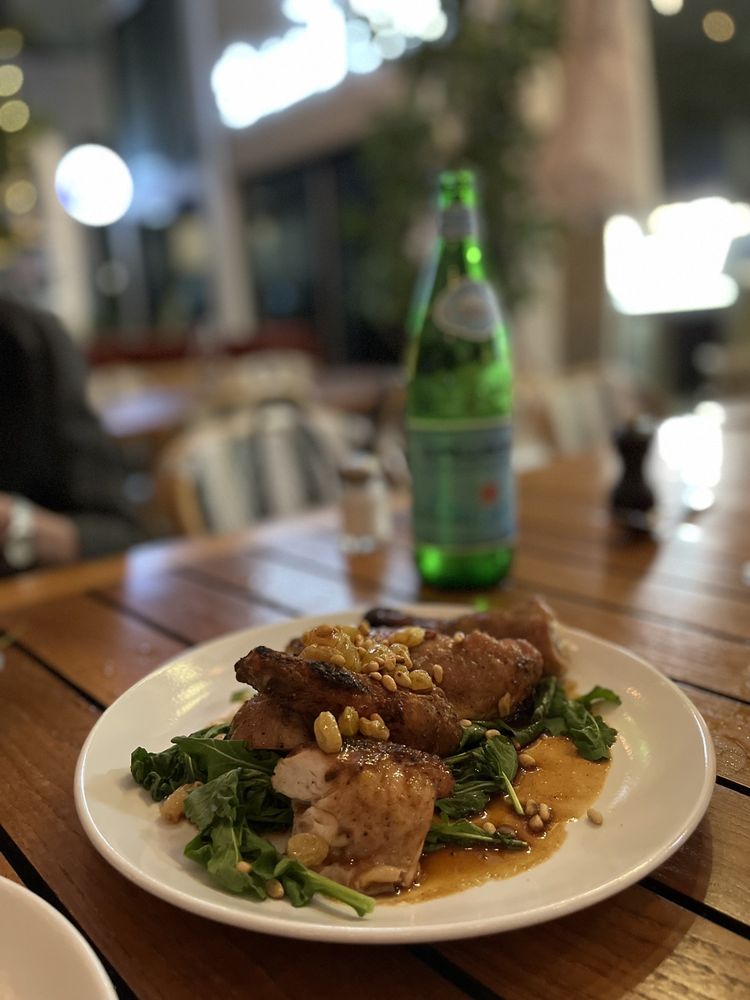 Michael's Genuine Food & Drink