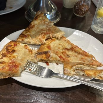 Samooni Italian Restaurant - More dough than toppings - Italian Near Me - Knightdale, North Carolina