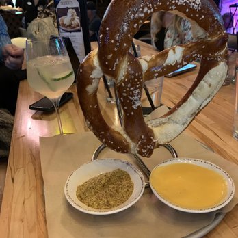 90 NINETY - Giant Pretzel - New American Near Me - Las Vegas, Nevada