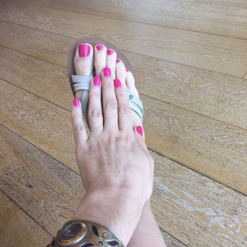 Nails By Thuy - Gel Mani, reg pedi - Nail Salons Near Me - Palo Alto, California