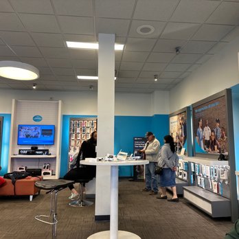 AT&T Store - So many people one person - Mobile Phones Near Me - Houston, Texas AT&T Store - So many people one person - Mobile Phones Near Me - Houston, Texas