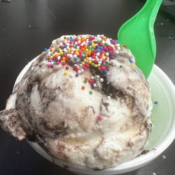 Creations Cuisine Bistro - Ice cream