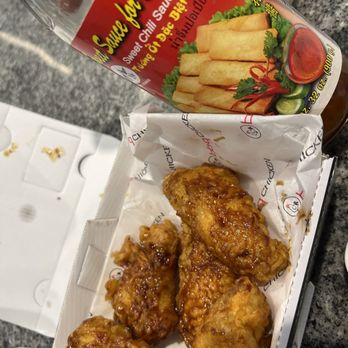 bb.q Chicken Milpitas - Good thing i have sweet chili lol - Chicken Shop Near Me - Milpitas, California