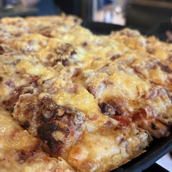 Silver Beach Pizza - Gouda, mozzarella, sausage and bacon pizza - Pizza Near Me - Saint Joseph, Michigan