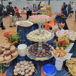 Chaminade College Preparatory - Game night 2022 dessert table