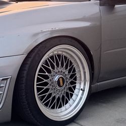 Les Schwab Tire Center - Aftermarket rim