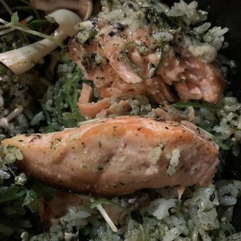 Common Theory - Salmon rice bowl salmon was cooked deliciously - 11/2021 - Gastropubs Near Me - San Diego, California