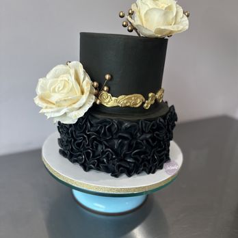 Sarah’s Baking Co. - Elegant Cake - Bakeries Near Me - Franklin, Tennessee Sarah’s Baking Co. - Elegant Cake - Bakeries Near Me - Franklin, Tennessee