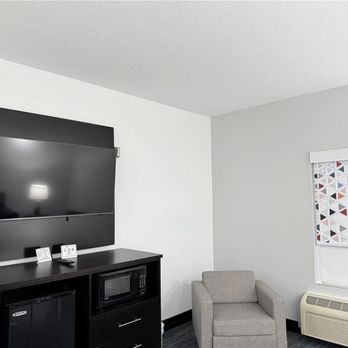 Best Western of Crestview - King Suite with Sofabed - Hotels Near Me - Crestview, Florida Best Western of Crestview - King Suite with Sofabed - Hotels Near Me - Crestview, Florida