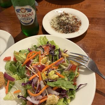 Johnny Carino's - House salad - Italian Near Me - Waxahachie, Texas Johnny Carino's - House salad - Italian Near Me - Waxahachie, Texas