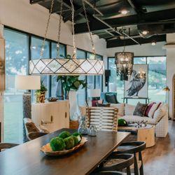 Mac & Morgan Interiors