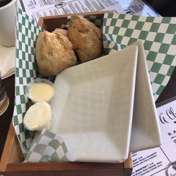 Starling Diner - Scone basket - New American Near Me - Long Beach, California