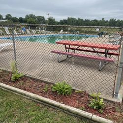 Hunt's Cedar River Campground - Pool