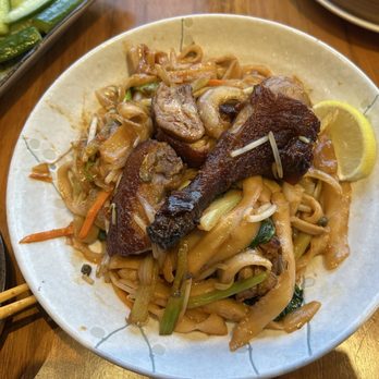 Kungfu Kitchen - Roast Duck Stir-Fry Hand Cut Noodle - Dim Sum Near Me - Orlando, Florida