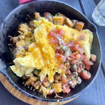 Fratelli Cafe - Steak Hash - Coffee & Tea Near Me - Los Angeles, California