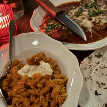 Donna's - Italian Near Me - Los Angeles, California Donna's - Italian Near Me - Los Angeles, California