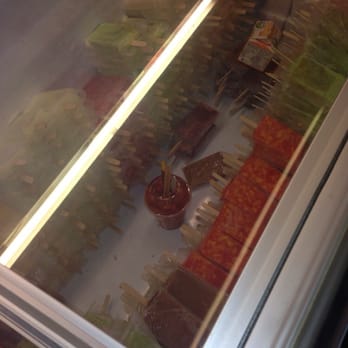 Paleteria La Reyna De Michoacan - Juice Bars & Smoothies Near Me - El Monte, California