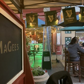 Fibbar MaGees - Patio outside - Irish Pub Near Me - Sunnyvale, California