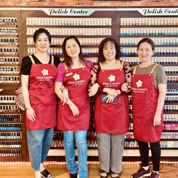 Hoa Salon - Nail Salons Near Me - Seattle, Washington Hoa Salon - Nail Salons Near Me - Seattle, Washington