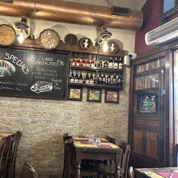 La Locanda del Tempio - Italian Near Me - Rome, RM