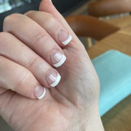 French manicure, acrylic and gel ! French manicure, acrylic and gel !