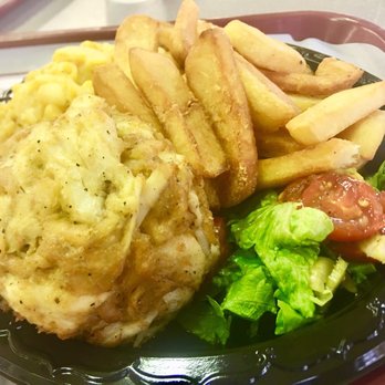 Faidley's Seafood - Jumbo lump crabcake - Seafood Markets Near Me - Baltimore, Maryland