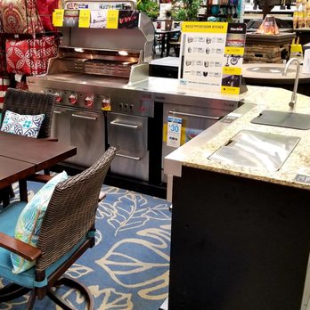 Lowe's Home Improvement - Hardware Stores Near Me - Madera, California