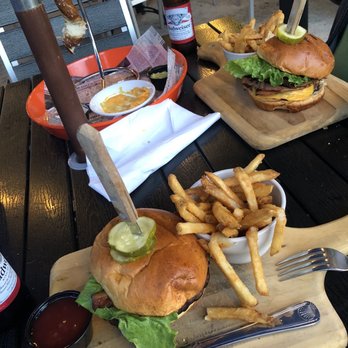 Green Knoll Grill - American Near Me - Bridgewater, New Jersey