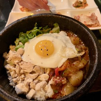 Dolsot Bistro - Curry Rice Dolsot with Chicken - Korean Near Me - Mason, Ohio
