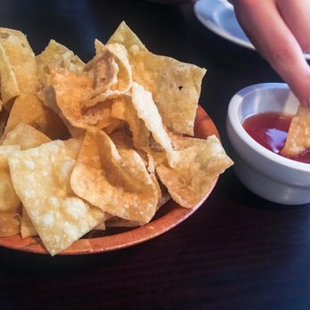 Shoots Chinese - Wontons and sweet and sour sauce - Chinese Near Me - Provo, Utah