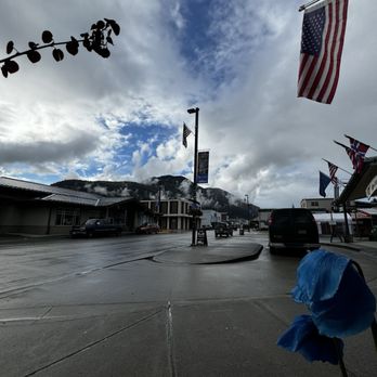 Inga's Galley - View of street from tables - Seafood Near Me - Petersburg, Alaska Inga's Galley - View of street from tables - Seafood Near Me - Petersburg, Alaska