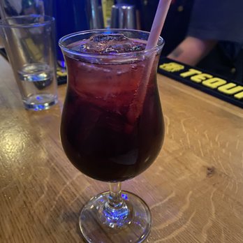 Fly Bar - Sangria w/ Prosecco float - American Near Me - San Francisco, California