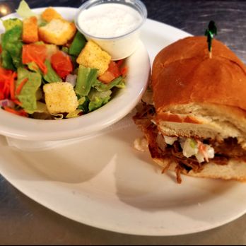 Cam's Bar & Eatery - a sandwich and salad - Pizza Near Me - Brooklyn Park, Minnesota Cam's Bar & Eatery - a sandwich and salad - Pizza Near Me - Brooklyn Park, Minnesota