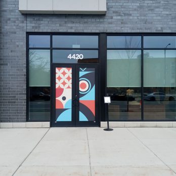 Bronzeville Winery - New American Near Me - Chicago, Illinois