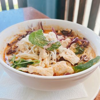 Fuzion Five - Kho poon - Vietnamese Near Me - Palm Springs, California