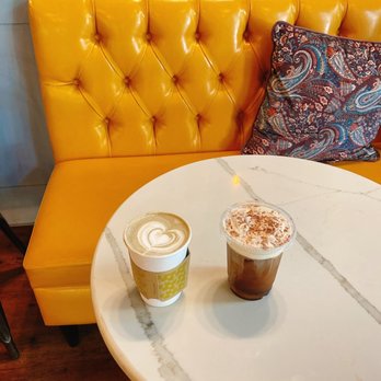 Republik Coffee - Black Vanilla Latte - Coffee & Tea Near Me - Pasadena, California Republik Coffee - Black Vanilla Latte - Coffee & Tea Near Me - Pasadena, California