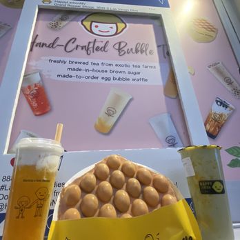 Happy Lemon - Grand Bazaar - Mango tea with crema? Bubble waffle and mango matcha smoothie - Bubble Tea Near Me - Las Vegas, Nevada
